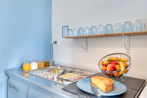 Room & Breakfast Package